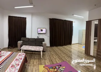  3 FoR Rent Room استوديو مفروش مساحه ممتازه السعر شامل الفواتير العنوان العذيبه قريب 18 نوفبر خلف صيدله