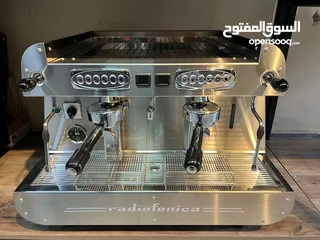  4 ماكينة اسبريسو باريستا ماكينة قهوة