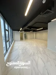  12 مكتب جديد للايجار 77m مميز جداً مجمع السعودي