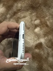  5 iPhone 8 فرصه