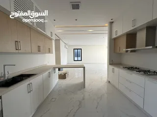  2 شقة مع سطح في الرياض حي عرقة