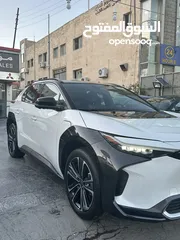  2 Toyota Bz4x Long Range Ultra // 2022 سبع كاميرات