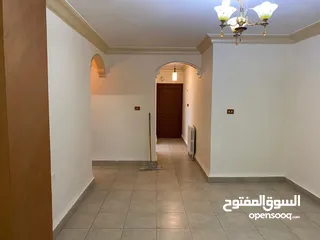  1 شقة في خلدا طابق اول مجددة خلف البنك العربي