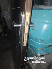  3 ابواب غرف النوم مع الحلق و الإطار