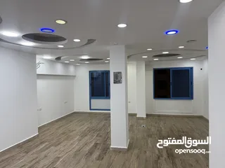  2 مكتب للإيجار / مطل على الشارع الرئيسي
