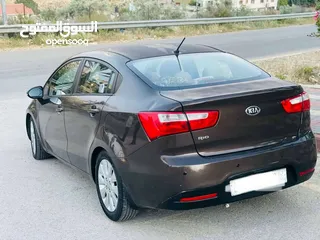  2 كيا ريو 2013 مستخدمة بحالة جيدة