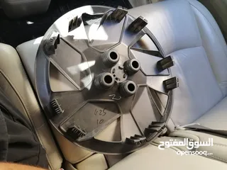  2 طاسة بي واي دي جديده للبيع فردة وحده قياس 16