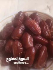  3 للبيع زيت زيتون سيناوي عصرة أولى على البارد حموضه اقل من واحد في الميه واغراض أخرى