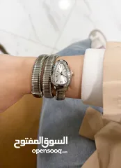  2 ساعة الحية