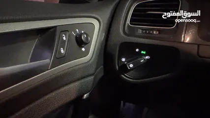  18 E GOLF 2019 50k km  اي جولف 2019 ممشى 50 الف كيلو فقط  السياره بحاله ممتازه و لا تحتاج شيئ