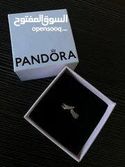  3 pandora rose gold leaves 100% authentic size 6 LIMITED EDITION 100% original, not available in store