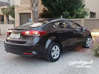  24 كيا سيراتو موديل 2018 وفل اتوماتيك شاشه وكاميرا بني مميز كاش او اقساط