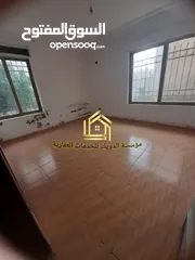  12 شقة مميزة في منطقة خلدا 200م