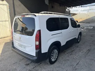  1 بيجو ريفتو 2022