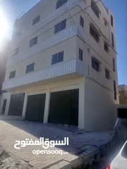  2 مجمع تجاري للبيع