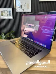  1 MacBook Pro 15.6”  موديل 2019 معالج i9  رام 16GB