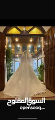  3 بدلات عرائس