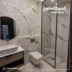  31 ثالث مع روف بأفخم التشطيبات الفندقية في ضاحية النخيل بإطلالة دائمة