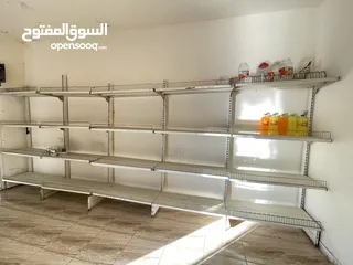  11 عدة مطعم كاملة مع مستلزماته للبيع