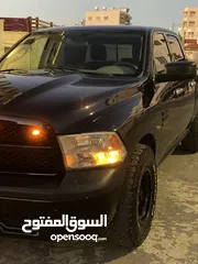  14 Dodge Ram SLT black edition