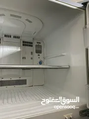  2 ثلاجه شارب  مستعمله