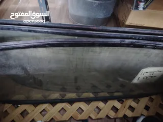  2 للبيع زجاج باص h100 خلفي عدد 2