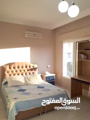  21 فيلا مستقلة للإيجار مفروشة بالكامل مكونه من 5 نوم