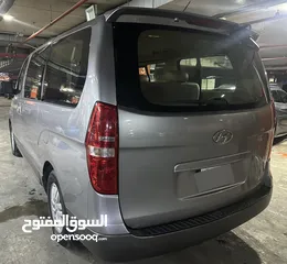  2 باص هونداي اتوماتيك 9 مقاعد 2017