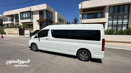  4 توصيل الى سوريا ولبنان والشام باحدث السيارات والباصات استقبال من المطار والمعابر الحدودية خدمه آمنه