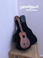  3 ukulele kala ka-15s يوكيليلي اصلي جديد مع الشنتة نوعية ممتازة جدا اوتار اصلية جديدة نوعية نضيفة