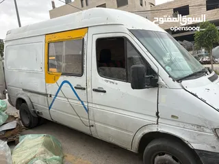  1 باص مرسيدس 412
