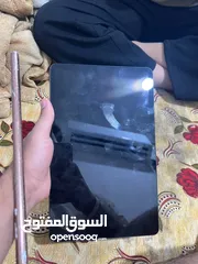  2 ايباد للبيع نضيف وجديد كلش مابي أي شخط أقبل مراوس ب 11برو ماكس