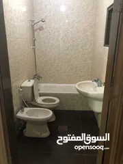  2 شقة للايجار في ابو نصير من المالك مباشرة