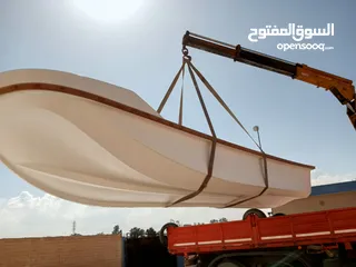  3 قارب فايير بالكامل 8 متر دوري عرض 2.5  جديد من المصنع بشهادة منشأ وفي 7 و 6 نفس التصميم