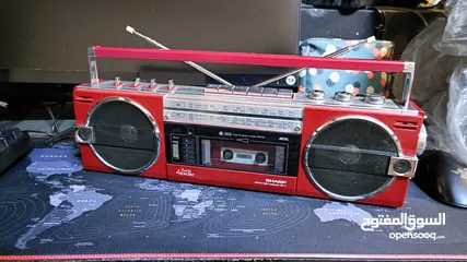  1 SHARP STERO RADIO CASSETTE GF-7