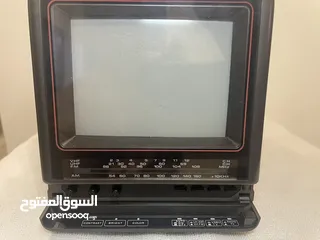  4 بيع تلفزيون صغير متنقل نوع دايو مع راديو كلاسيك 5 بوصة ملون