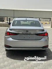  13 لكزس es 2022