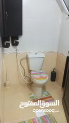  5 شقه طابق اول فني سوبر ديلوكس للبيع ..الحصن
