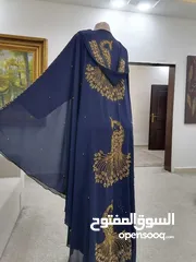  5 وينها  ام العريس عبايه شيفون فراشه مع شك  قطعتين  القطعه داخلي ملزقه مع الفراشه