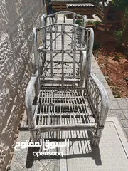 6 طقم كراسي خيزران خارجي بحالة جيدة