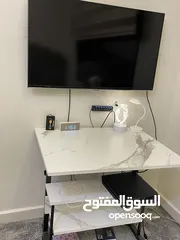  4 مكتب بيرفع و بينزل قابل للتعديل