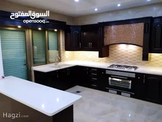  7 شقة طابق اخير بمساحة 200 متر للبيع في الكرسي ( Property ID : 30440 )