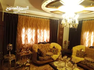 1 بيت للبيع ارضي