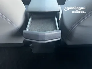  21 Toyota BZ3x 2023 مستعمل