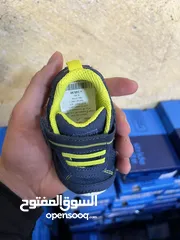  28 احذية الاطفال ماركة stride rite الاصلية