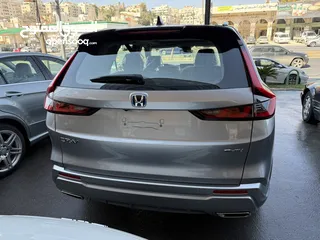  5 Honda crv 2024 زيرو وارد و كفالة الوكيل