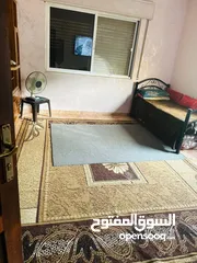  4 شقه طابق ثاني 150م الزرقاء الجديدة مقابل مدرس عموري السلاميه شارع الفلاتر