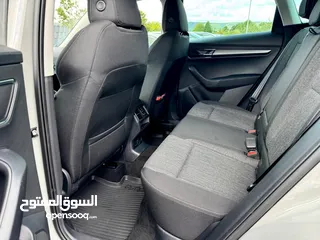  4 كاروك ترخيص 2019 جيب بل كرتونه ولاغرام بويه ايد اولا 4/4. متور 2000 ترخيص فل