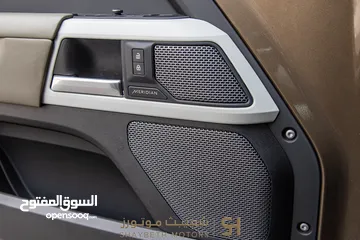  18 Land Rover Defender 2022 Plug in hybrid Black package