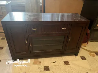  16 أثاث غرف جلوس وملحقاتها